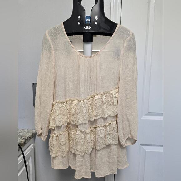 Vintage Boho Gauze Womens top size small, cream colored with tiered lace Romanti - Picture 11 of 13